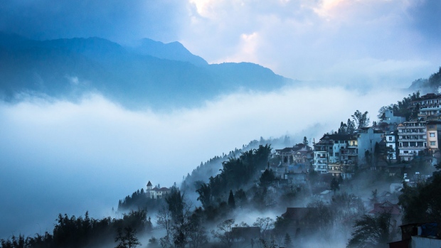 SAPA 3 DAYS 2 NIGHTS BY BUS - HOTEL + HOMESTAY